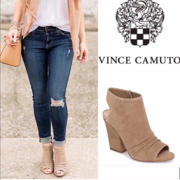 Vince Camuto Shoes - VINCE CAMUTO Kentvi Peep Toe Booties Size 7.5